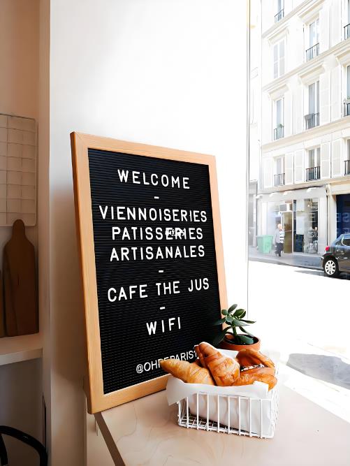 甜品店裝修設計，清新ins風原木係咖啡甜品店