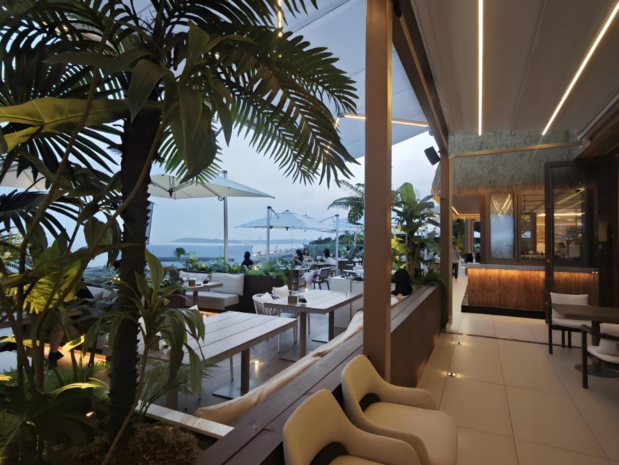 餐飲店海濱 / 海島風