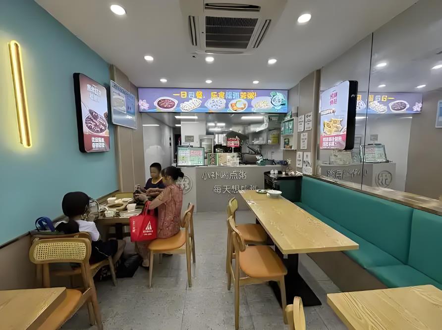 餐飲店裝修多少錢一平？