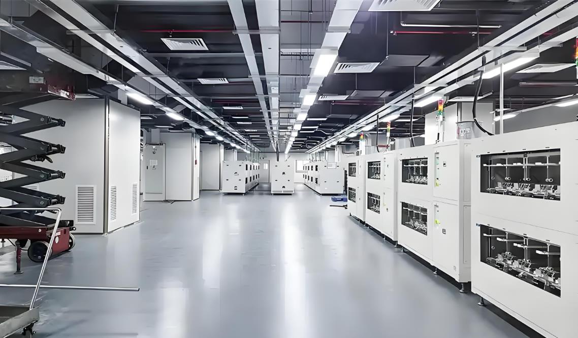 購買的廠房後裝修費應計入什麼科目