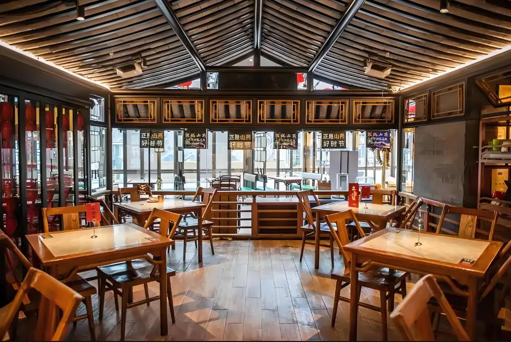 100平方重慶江湖菜餐廳裝修費用解析