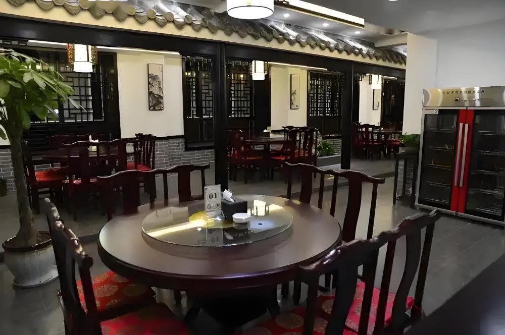 100平方重慶江湖菜餐廳裝修費用解析