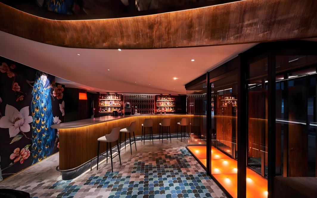 300平酒吧裝修得花多少錢？